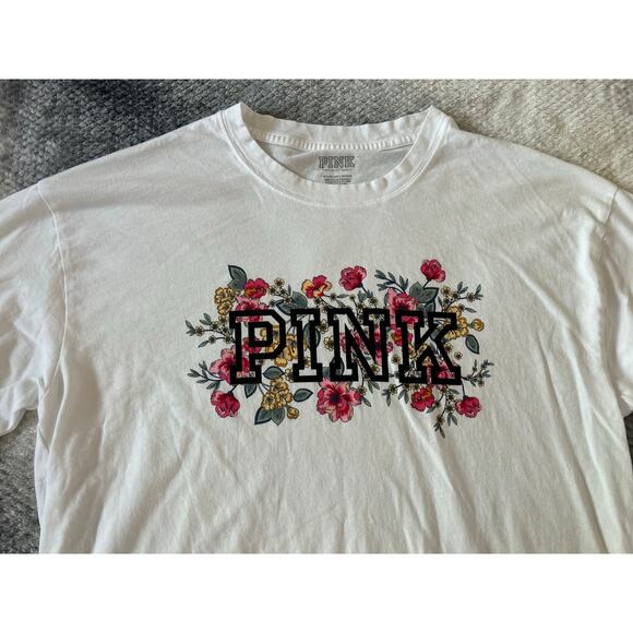 Victoria's Secret Long Sleeve Crewneck Campus Floral Oversized Shirt Size XS - Picture 3 of 10